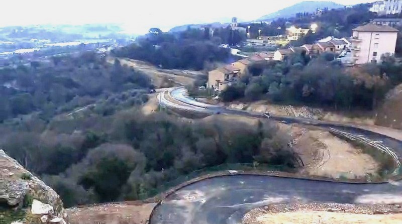 immagine notizia (ptn) Narni, nuova strada per il centro storico, Lucarelli: “pianteremo 500 alberi”